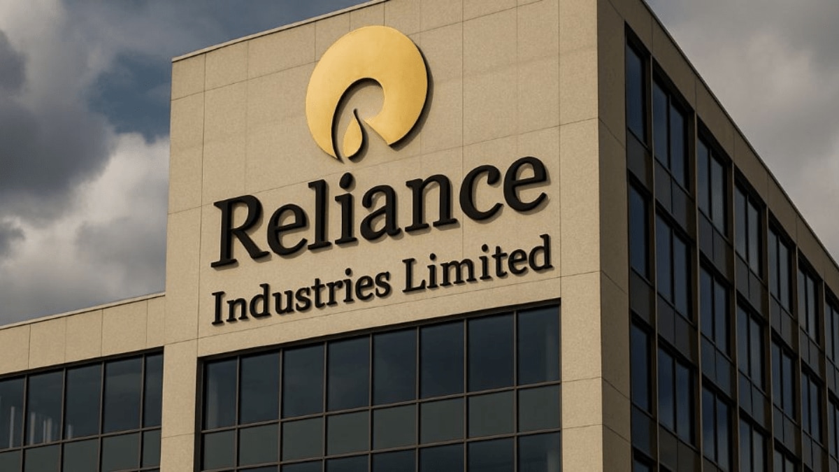 Reliance Industries Shares Drop 5% After Record High
