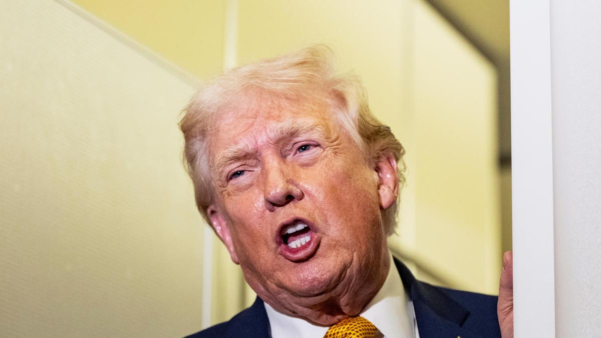 U.S.-Venezuela tensions LIVE: Venezuela acting President holds first cabinet; Maduro to appear before U.S. court