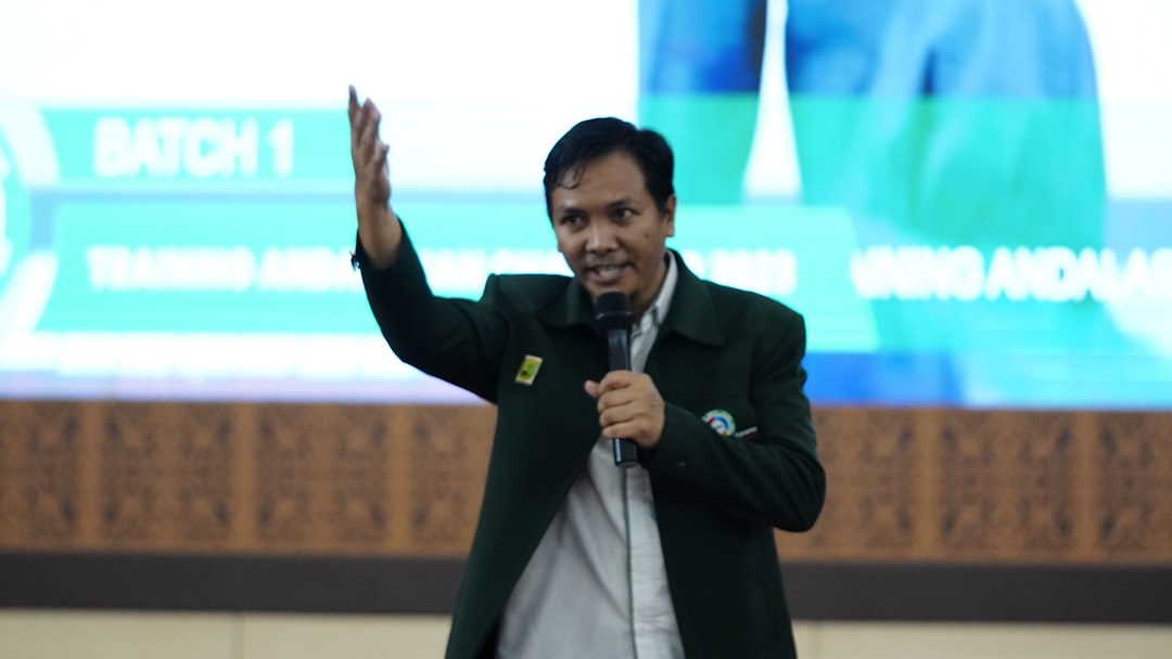 Manish Sisodia Joins Kejriwal in Boycott of Liquor Policy Hearing