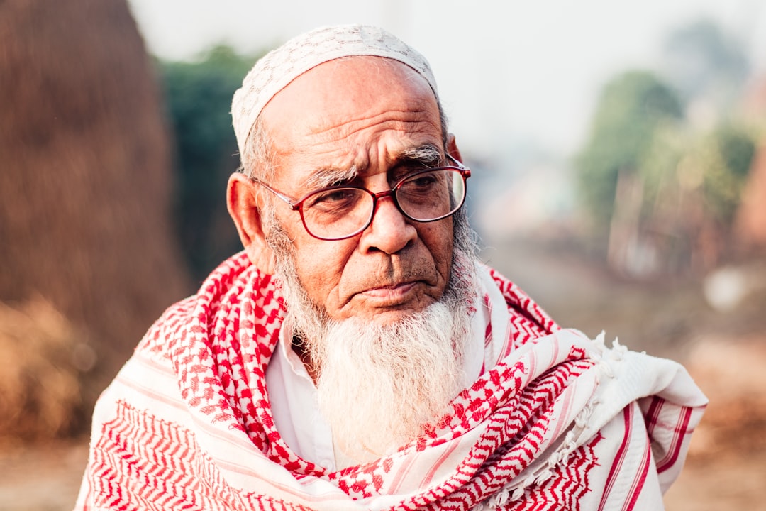 India Honors 98-Year-Old BJP Veteran Makhanlal Sarkar
