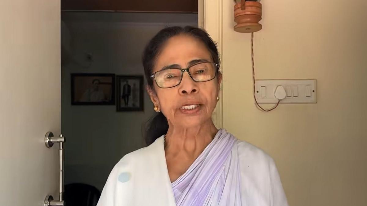 Mamata Banerjee Urges TMC to Stay Vigilant as BJP Leads in Polls