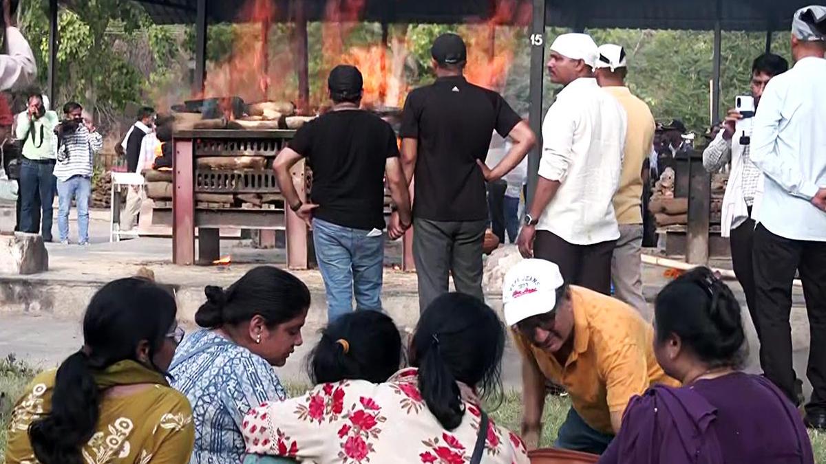 Dowry case: 12 days after her death and second autopsy, Twisha Sharma cremated in Bhopal