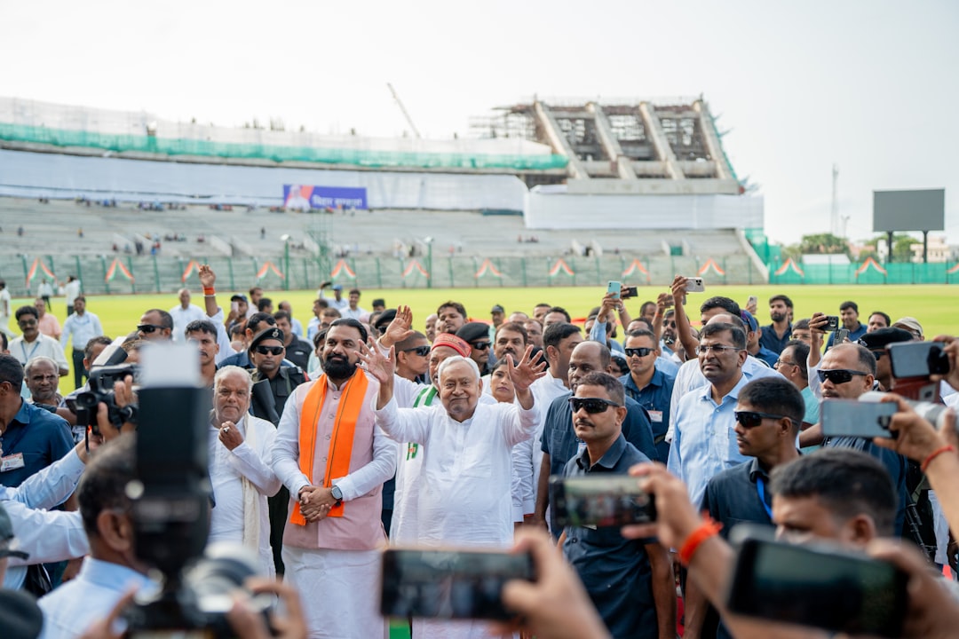 Modi Slams Congress as 'Political Vultures' Amid West Asia Conflict