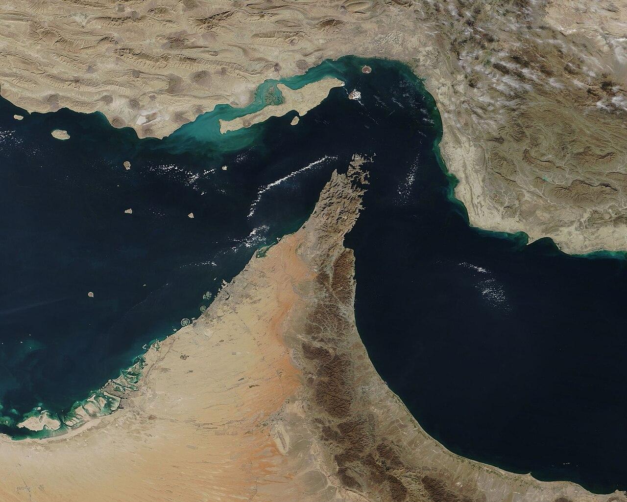 Trump Announces US Will 'Guide' Ships in Strait of Hormuz