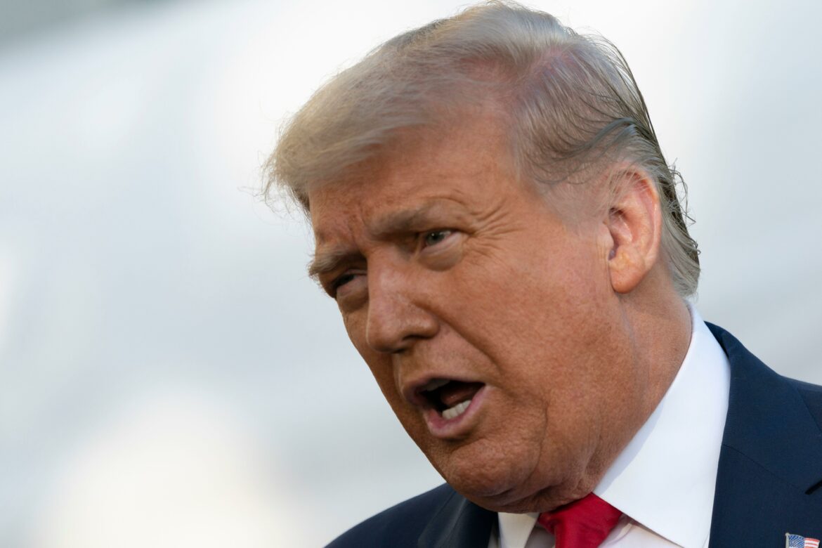 Trump warns Taiwan against declaring independence, hours after summit with China's Xi