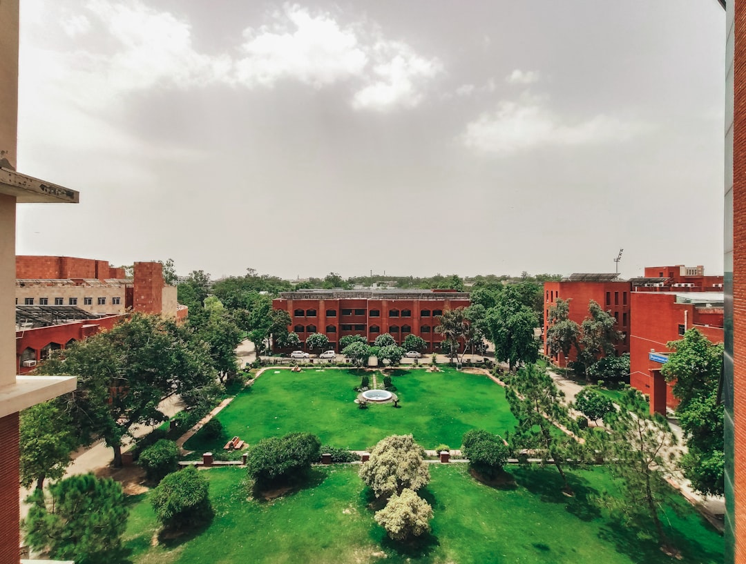 Delhi Students Raise Alarm Over Security Lapse at Jamia Millia Islamia Hostel