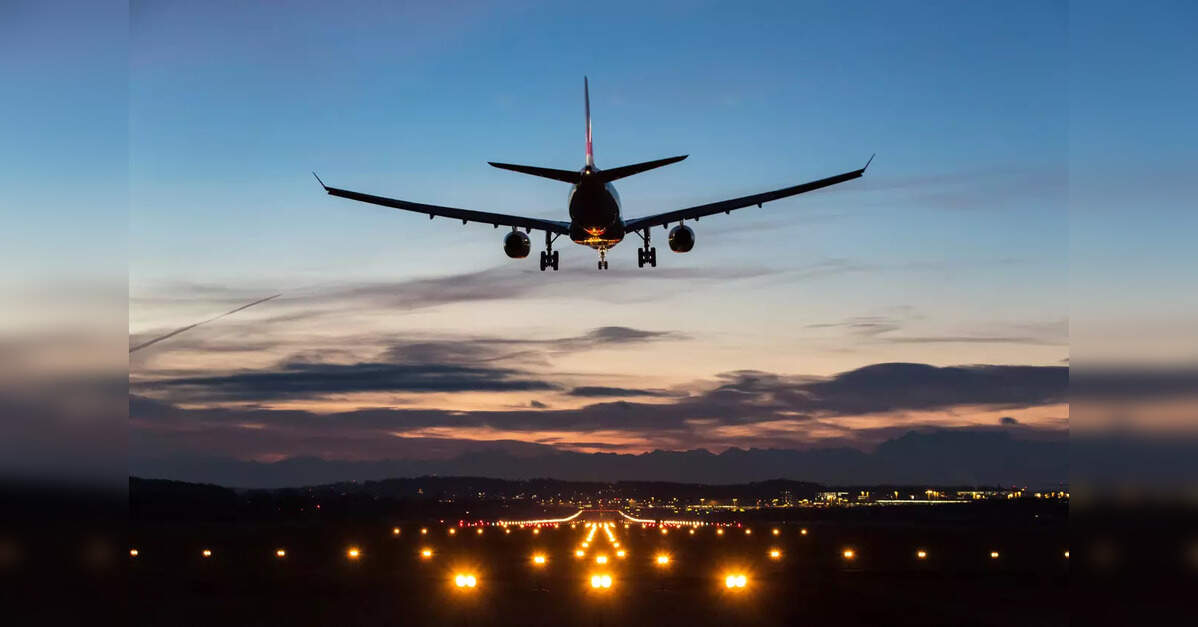 Airlines Cancel Flights as Middle East Conflict Escalates