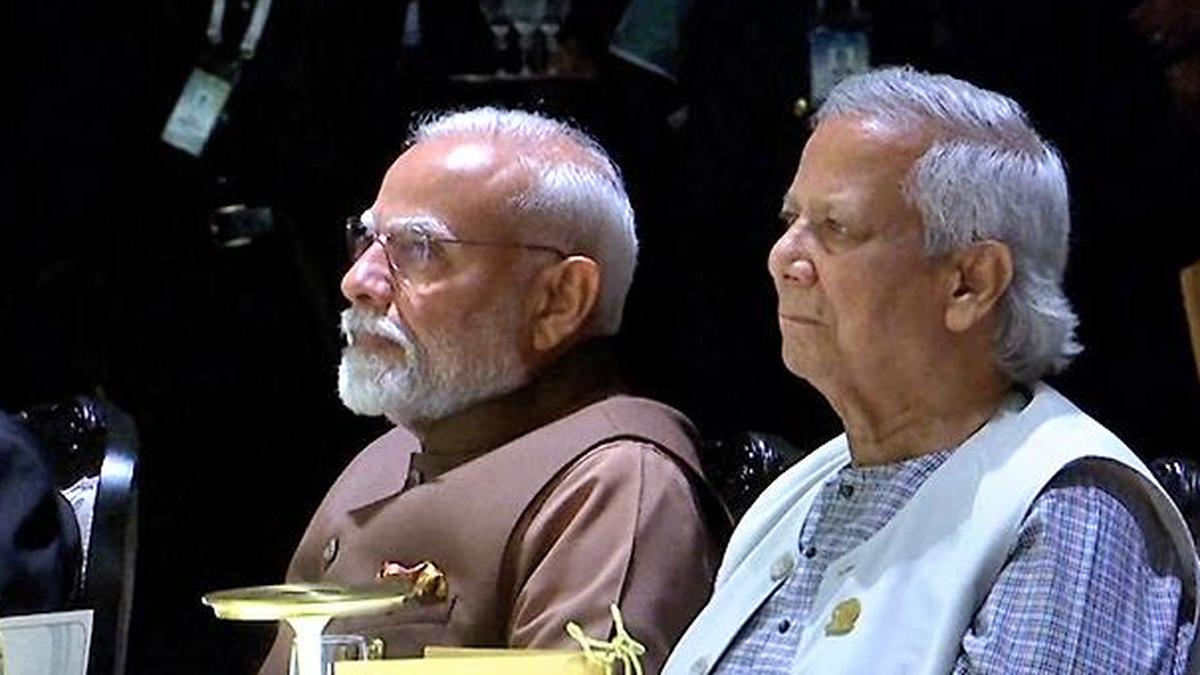 India Evacuates Families of Diplomats from Bangladesh Amid Security Concerns