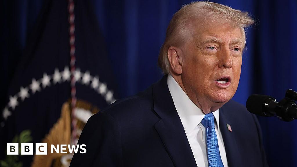 Trump Announces Venezuela to Deliver 50 Million Barrels of Oil to US