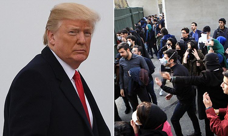 Trump Vows US Intervention if Iran Targets Peaceful Protesters