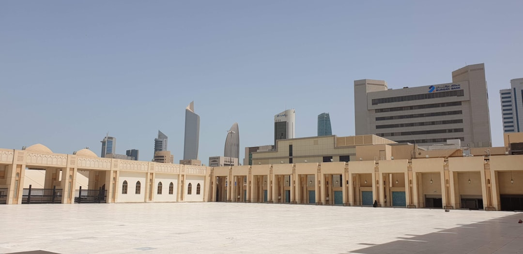 Kuwait Condemns Iranian Drone Attack on Ministries Complex